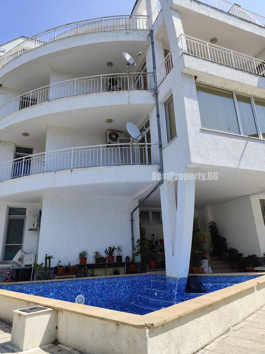 Przestronny apartament z 2 sypialniami i 3 balkonami – Aheloy, 101 m² – Aheloy