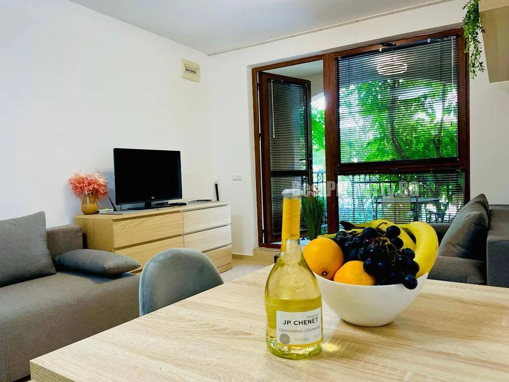 Studio 33,4 m² na parterze z widokiem na basen i zieleń – Cascadas 3 – Słoneczny Brzeg