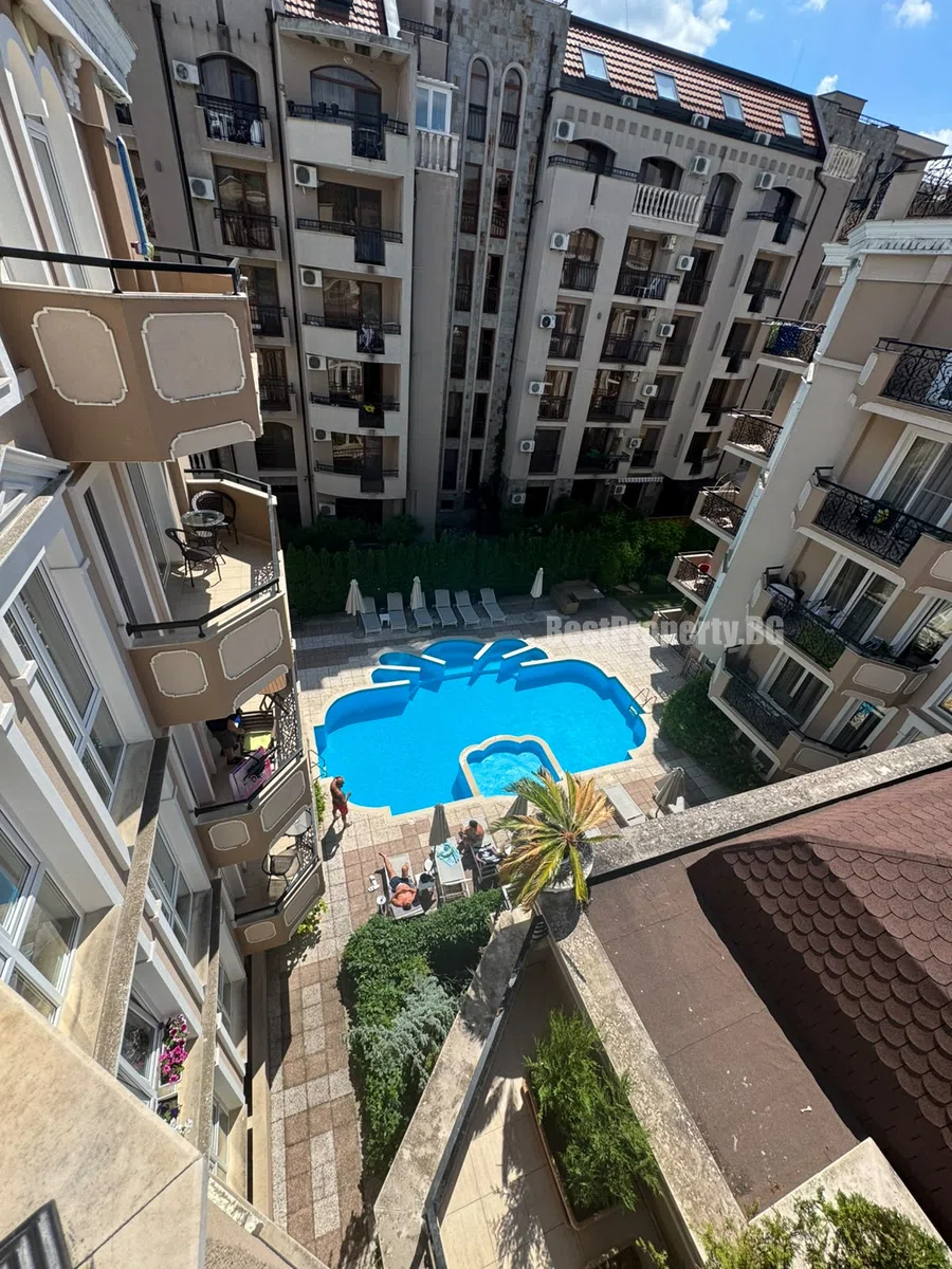 Apartament 58 m² z 1 sypialnią i widokiem na basen – Dawn Park Deluxe, Słoneczny Brzeg – Słoneczny Brzeg