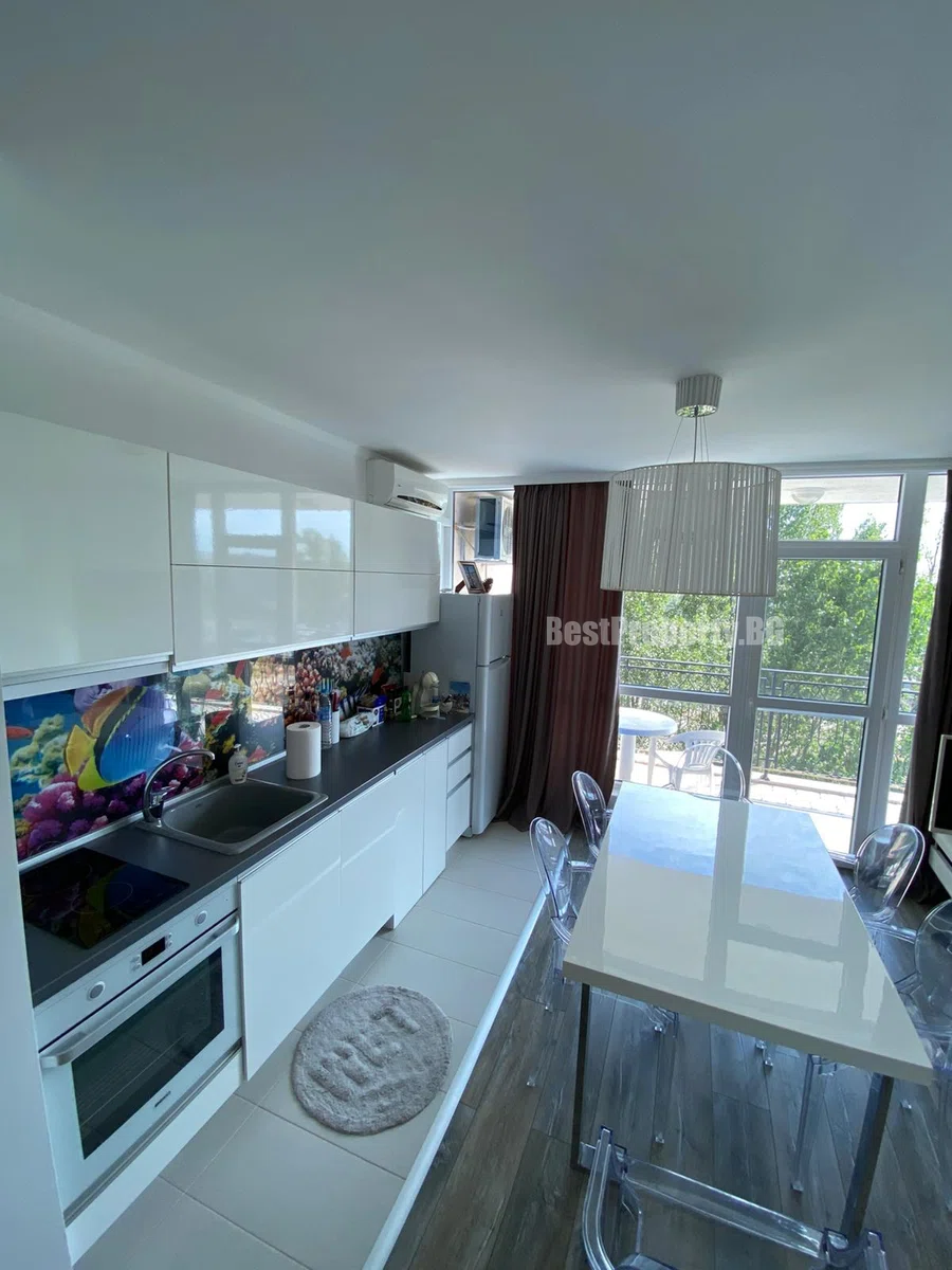 Apartament 90 m² z 2 sypialniami, 2 łazienkami i balkonem – Kale Summer Life, Słoneczny Brzeg – Słoneczny Brzeg