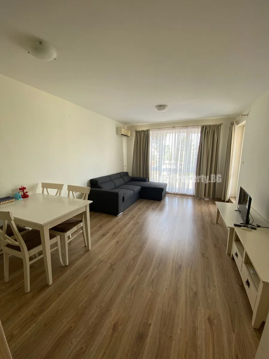 Przestronny apartament 82 m² z 1 sypialnią – Flores Park, Słoneczny Brzeg – Słoneczny Brzeg