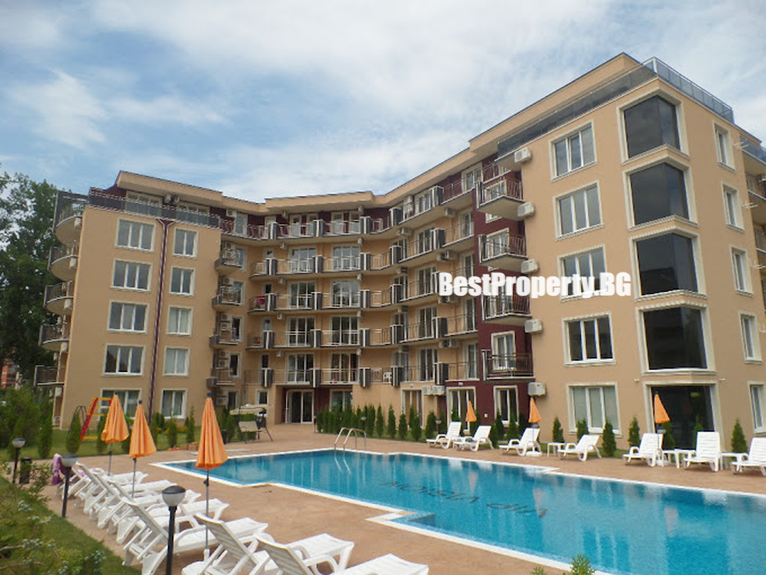 Przestronny 2-pokojowy apartament z balkonem i widokiem na zieleń – VIP Vision – Słoneczny Brzeg