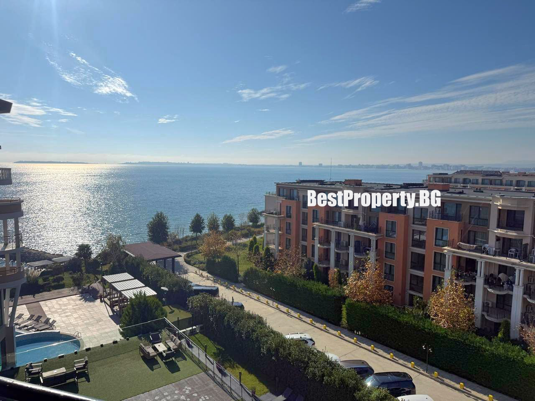 Studio 45 m² z balkonem i widokiem na morze – Grand Hotel – Święty Włas