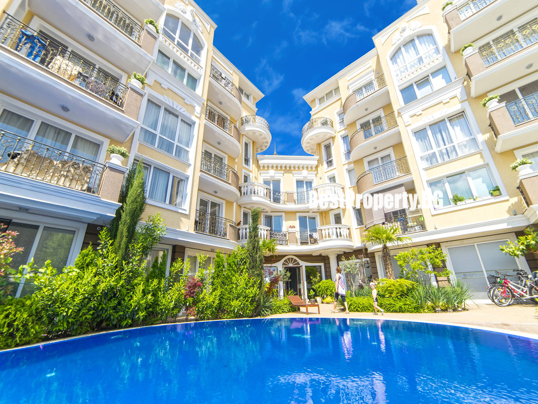 Przestronny apartament 79 m² z dwiema sypialniami – Messembria Palace – Słoneczny Brzeg