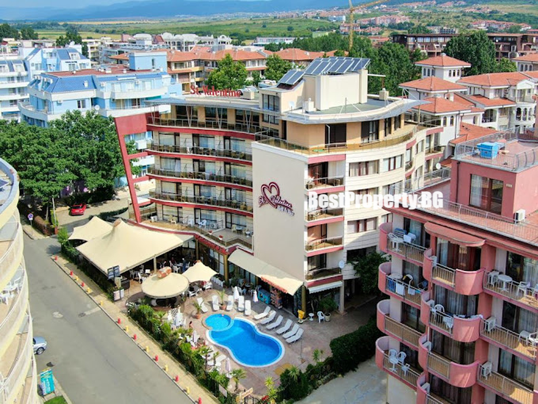 Przestronny apartament 105 m² z dwoma balkonami – Sveti Valentin – Słoneczny Brzeg