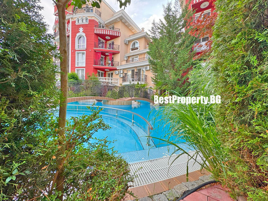 Przestronny apartament 78 m² z tarasem nad basenem – Messembria Resort – Słoneczny Brzeg