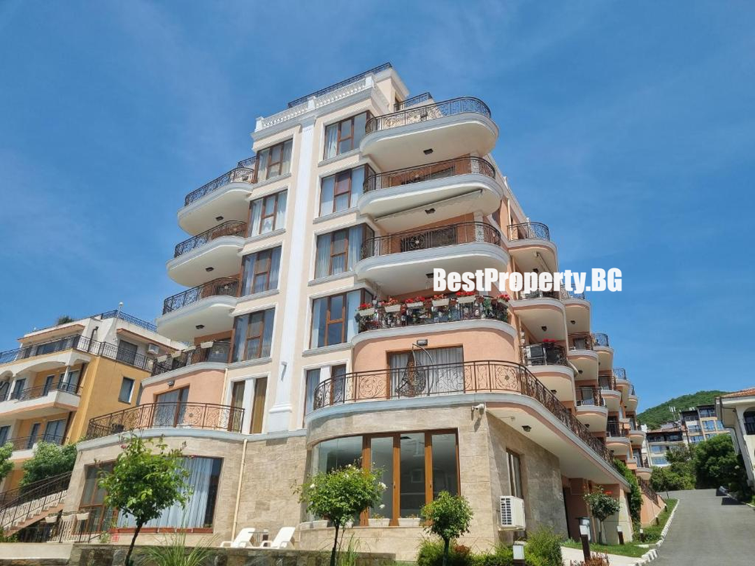 Komfortowy apartament 70 m² z balkonem – Fenix – Święty Włas