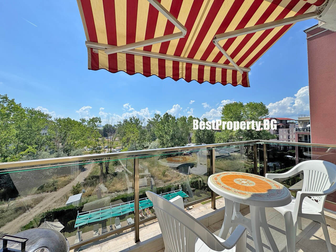 Komfortowy apartament 69 m² z osobną kuchnią i widokiem na basen – VIP Park – Słoneczny Brzeg