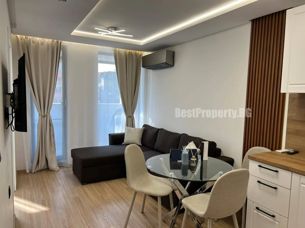 Nowy apartament z 1 sypialnią w kompleksie Vogue Residence – Słoneczny Brzeg