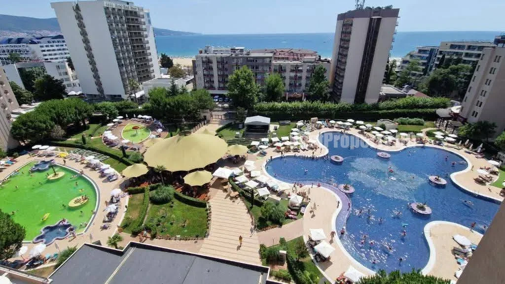 Przestronny apartament 89,38 m² z 2 sypialniami i widokiem na morze – Royal Beach Barcelo – Słoneczny Brzeg