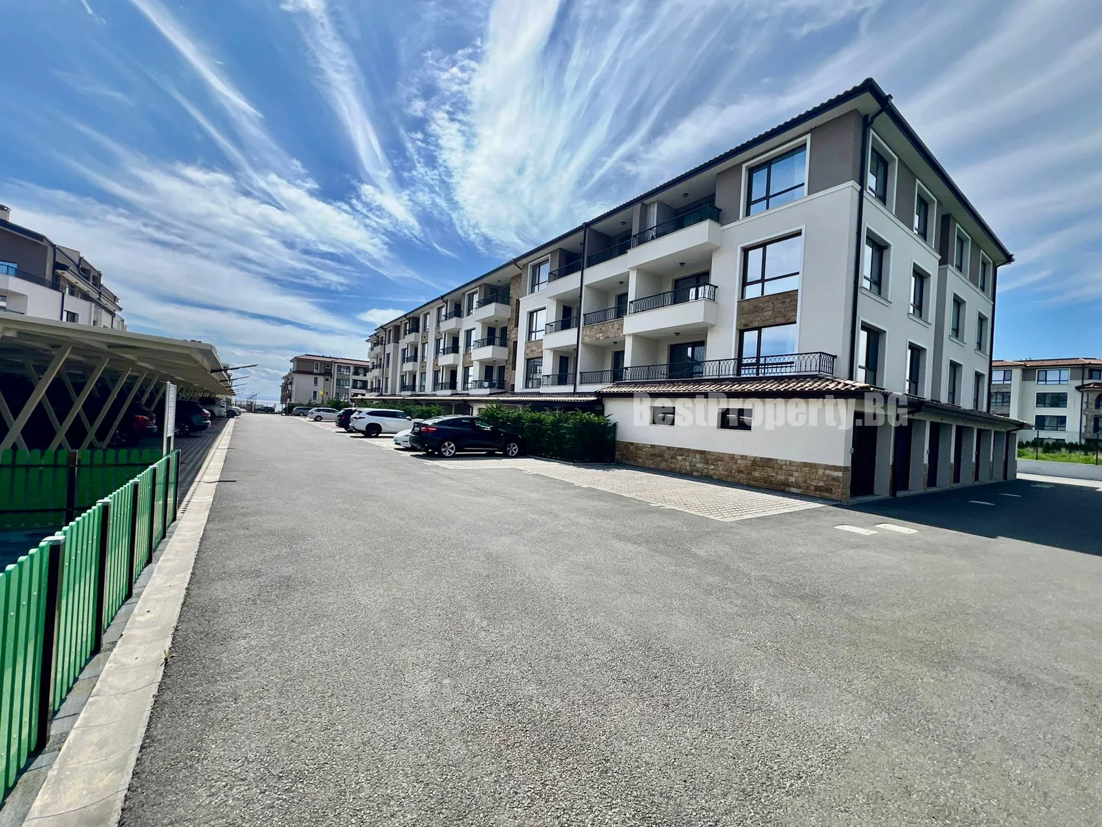 Częściowo umeblowany apartament 80 m² z prywatnym ogródkiem – BayViewFamily 1, Sarafovo – Burgas
