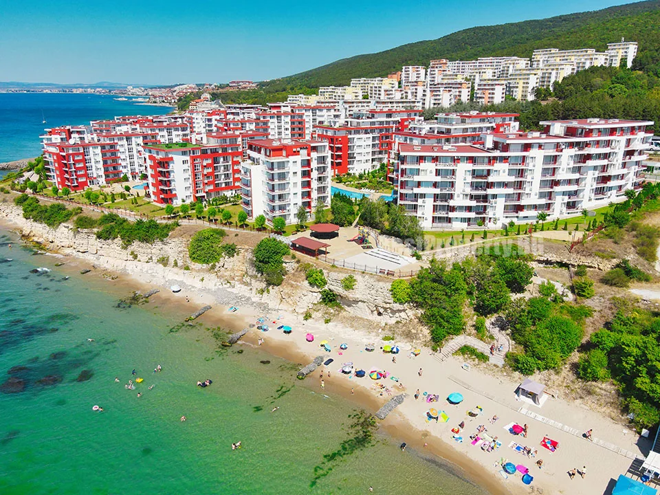 Apartament z 1 sypialnią i widokiem na morze w Panorama Fort Noks – Święty Włas, 69 m² – Święty Włas