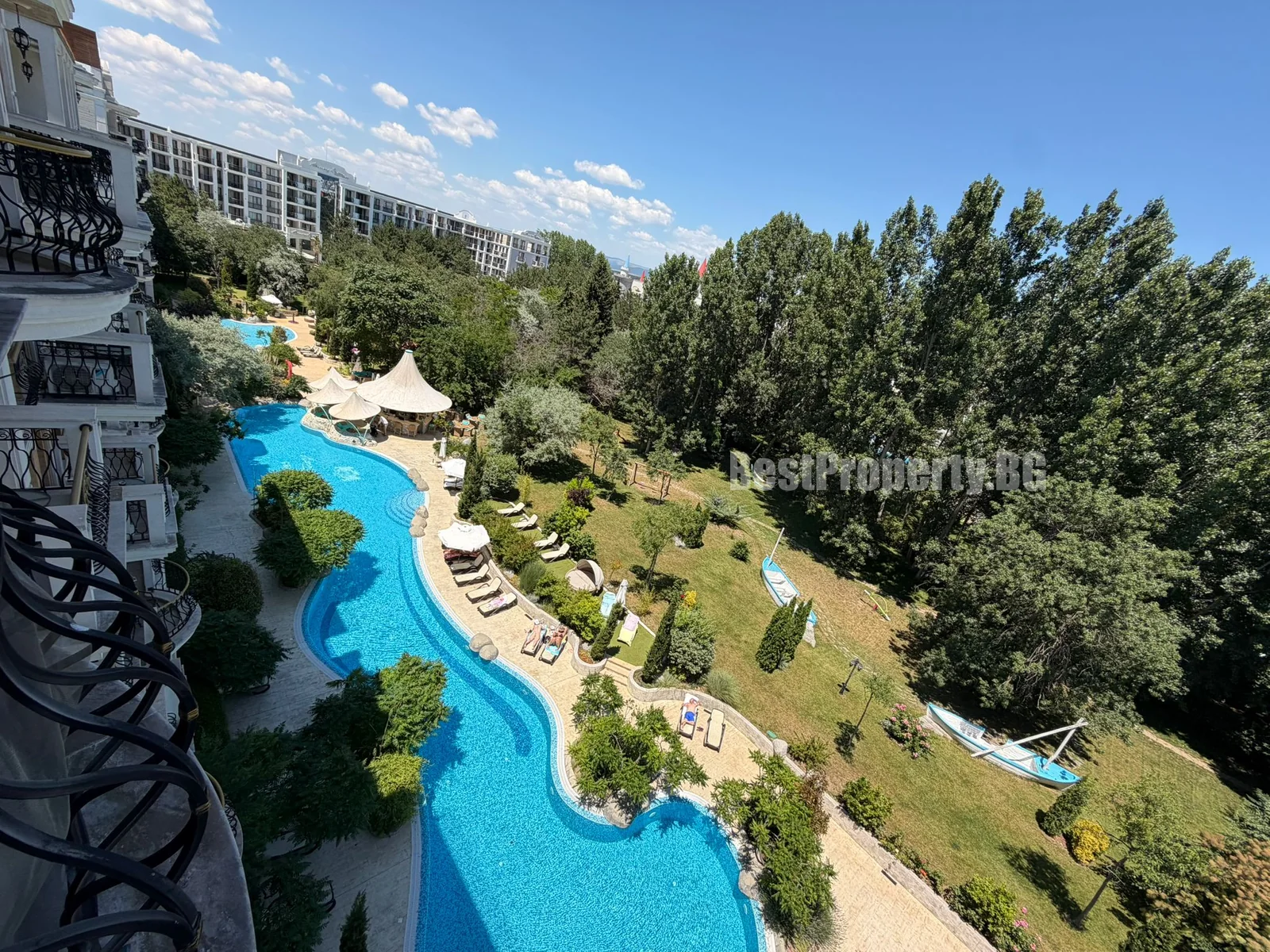 Apartament z 1 sypialnią i widokiem na basen w Harmony Suites 11 – Słoneczny Brzeg, 46 m² – Słoneczny Brzeg